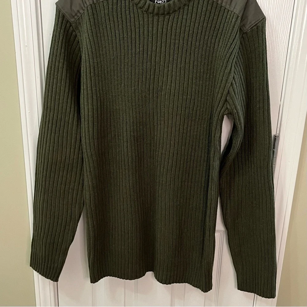 NWT Rue21 Dark Green Crewneck Sweater Men’s Size XXL
